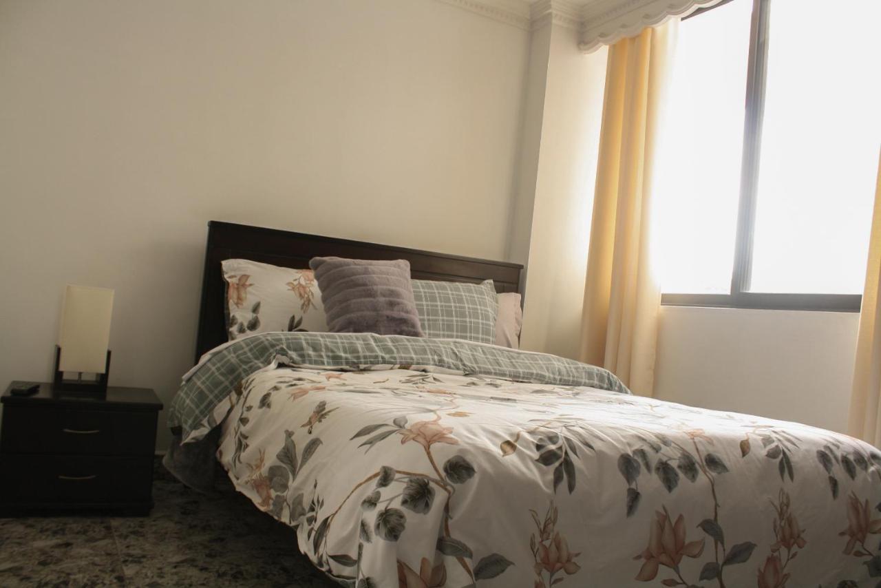 Apartahotel Kelly Cali Kültér fotó
